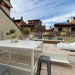 Loft 17 Arena Apartament *